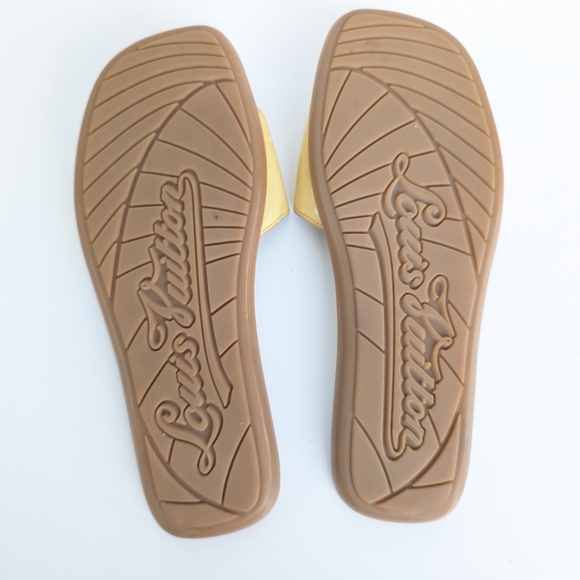 LOUIS VUITTON LEATHER WOMEN'S SANDALS - Picture 9 of 16